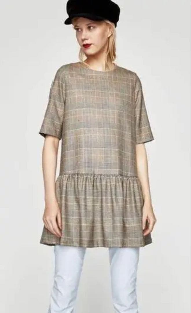 メルカリ Zara Trf ザラ ワンピース ミニ チェック 半袖 ミニワンピース 1 300 中古や未使用のフリマ