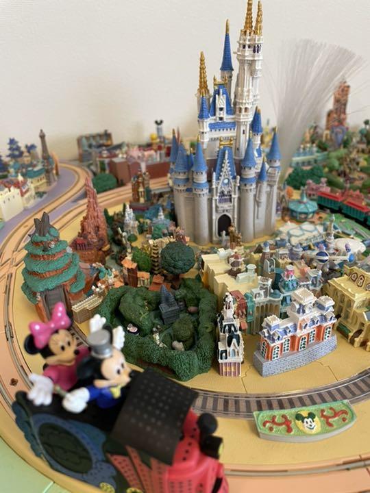 デアゴスティーニ ディズニーパレード ワールドリゾート