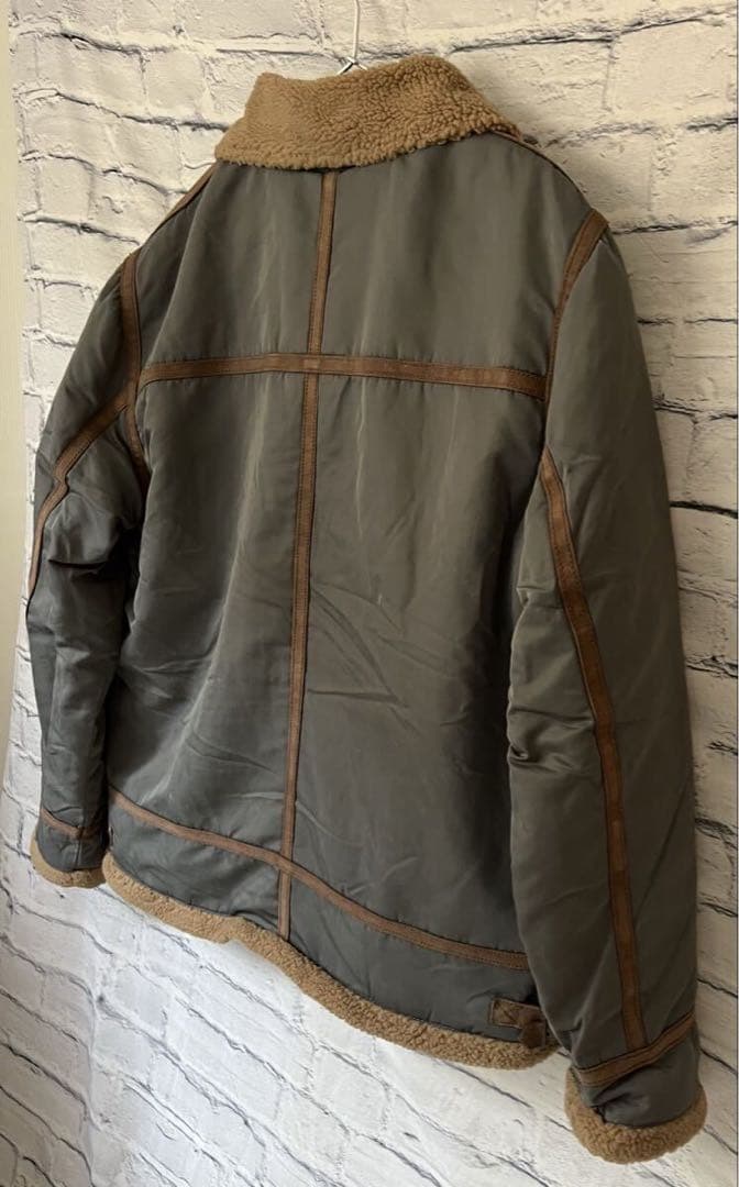 アルファ ALPHA 中綿ミリタリーB-ⅢタイプアウターLサイズ中古 アルファ ALPHA 中綿ミリタリーB-ⅢタイプアウターLサイズ中古