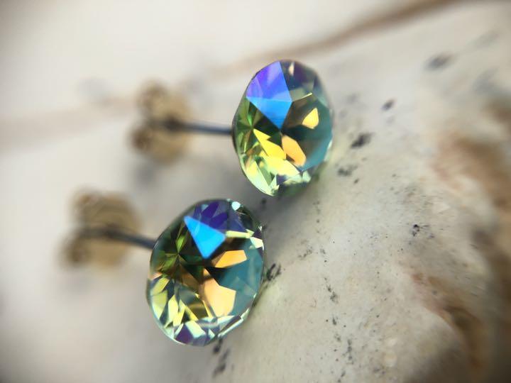 SWAROVSKI　スワロフスキー　クリスタル　ピアス　ライトブルー　青 ブルー（青）アクセサリー｜ネックレス・ピアス・ブレスレット