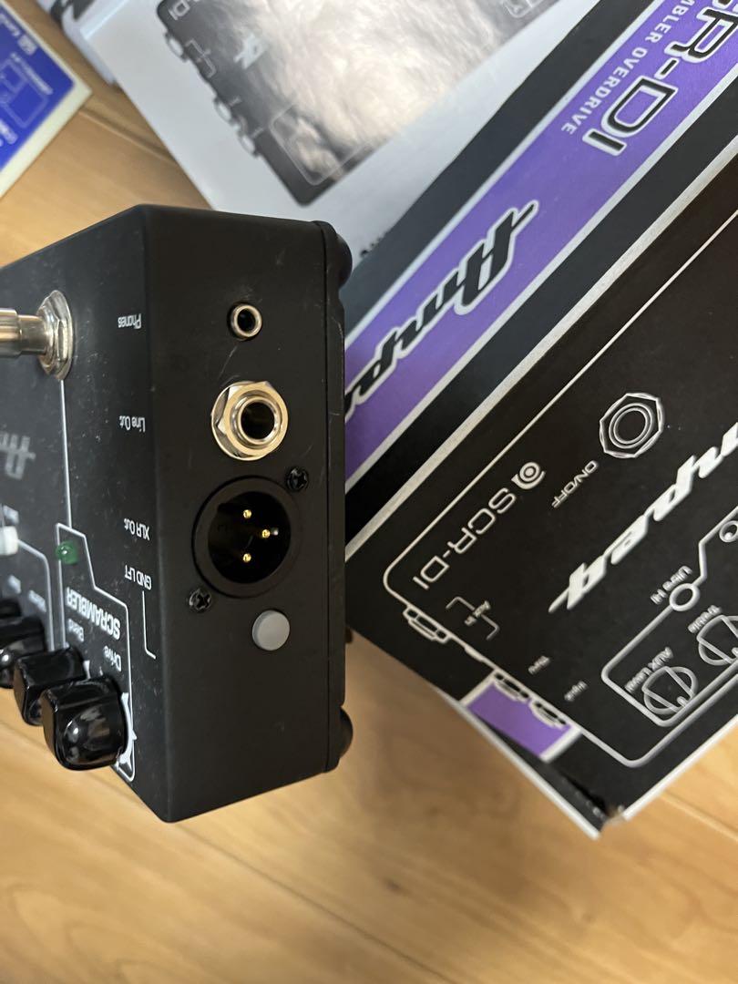 ベース Ampeg SCR-DI