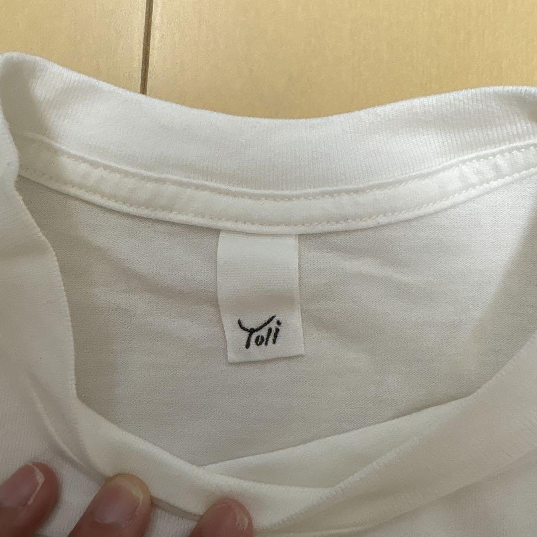yoli Tシャツ