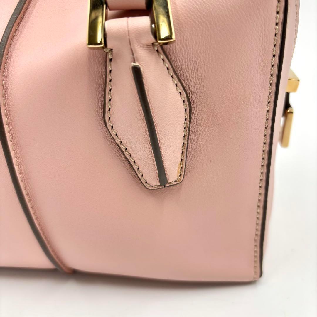【極美品】 TOD’s トッズ Dキューブ 2way ショルダーバッグ ピンク 極美品】 TOD's トッズ Dキューブ 2way レザー ショルダー