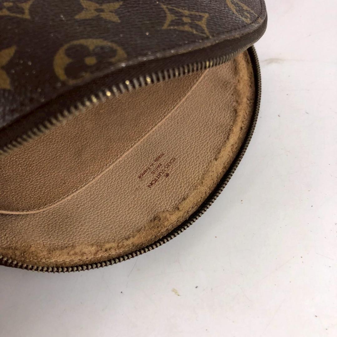 LOUIS VUITTON ルイヴィトン トゥルース・ドゥミロンド モノグラム