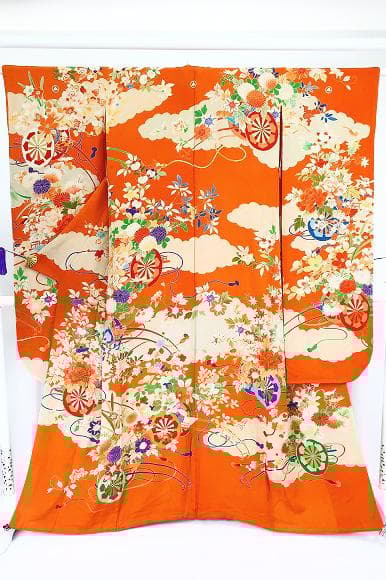 アンティーク 振袖 朱色 花車 牡丹 橘 菊 雲取 金駒刺繍 身丈160cmやや傷や汚れあり