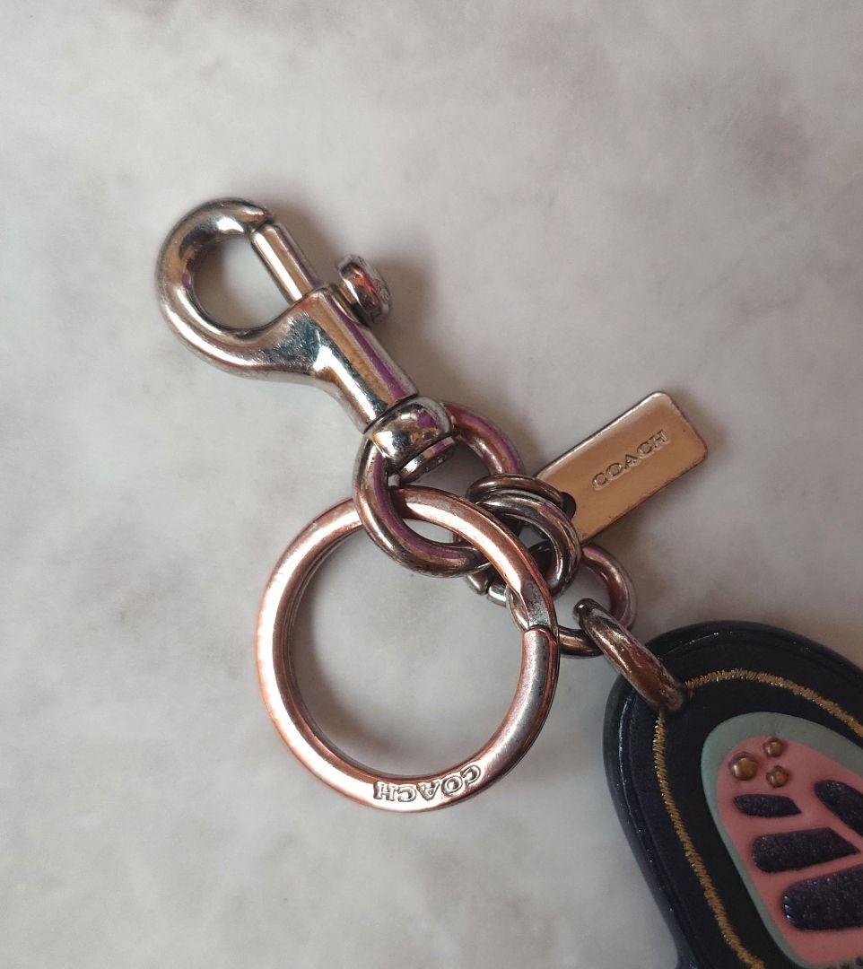 COACH バタフライ 蝶 キーホルダー チャーム キーリング コーチ