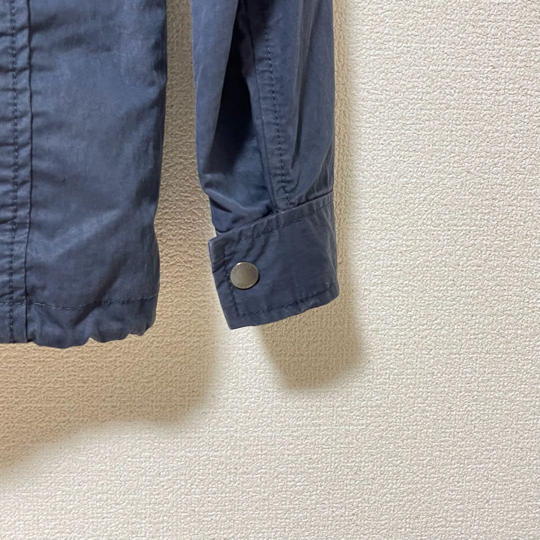 ブルゾン