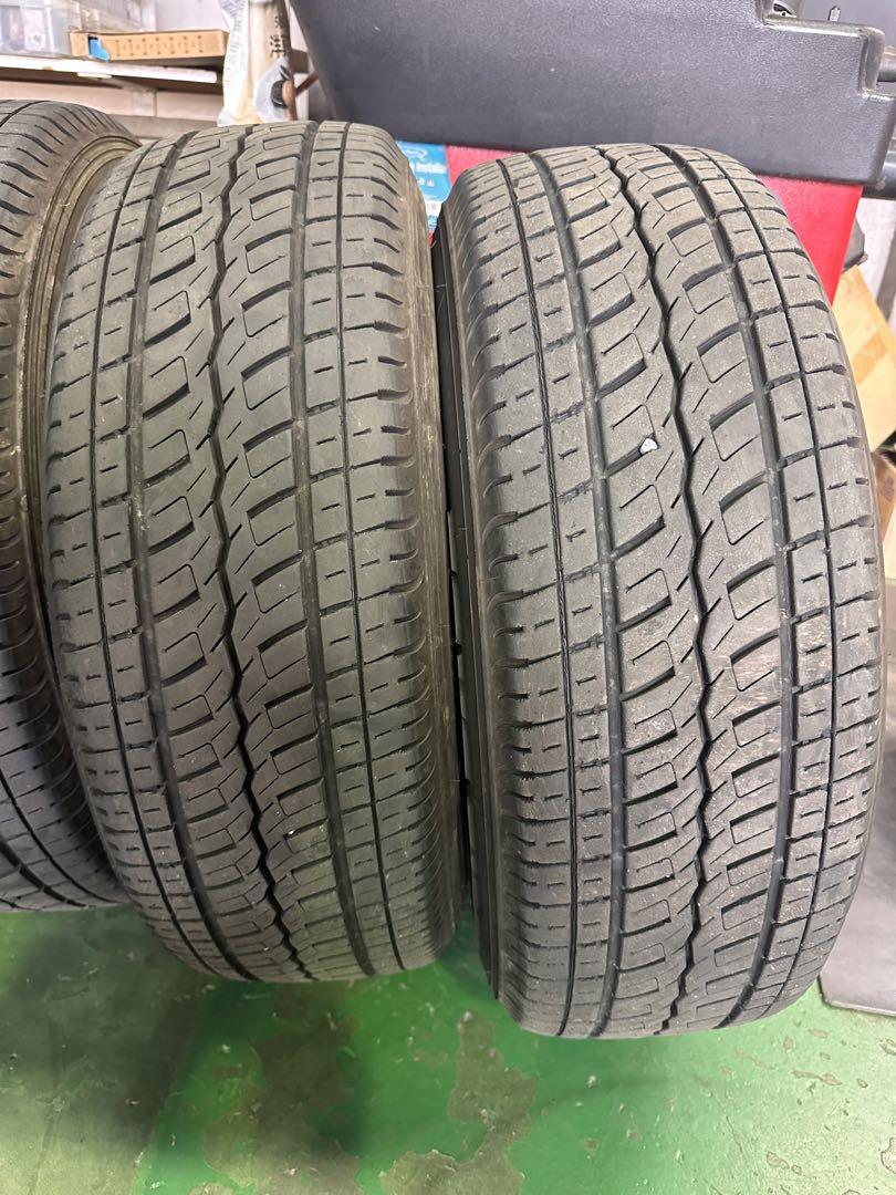 ハイエーストーヨータイヤ215|60r17c タイヤホイールセット