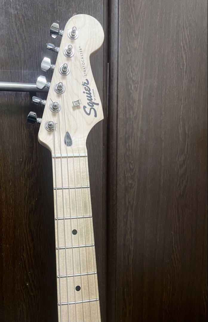 Squier by Fender ストラトキャスター