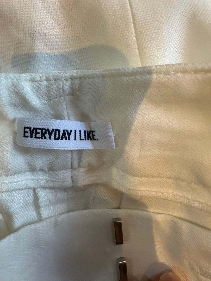 ドゥーズィエムクラス ワイドパンツ白38 ドゥーズィエムクラス ワイドパンツ白38