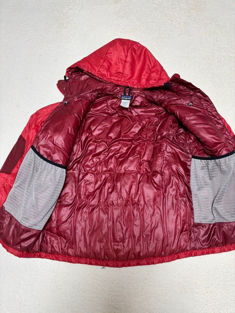 パタゴニア ダスパーカーレッド 2008年XSダウンジャケット パタゴニア ダスパーカーレッド 2008年XSダウンジャケット