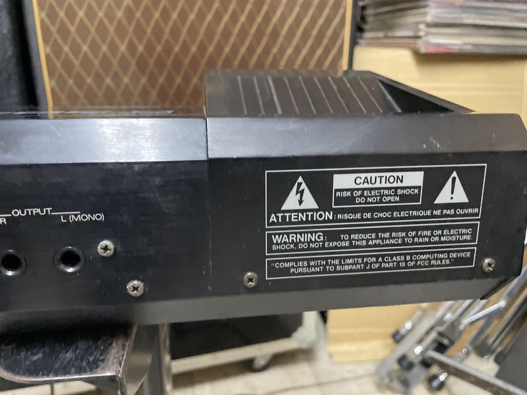 Roland R-20 シンセサイザー