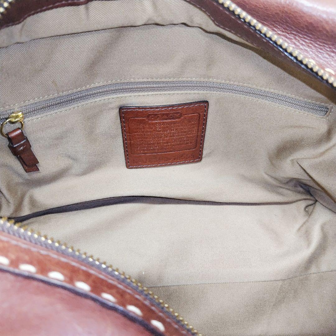 コーチ COACH