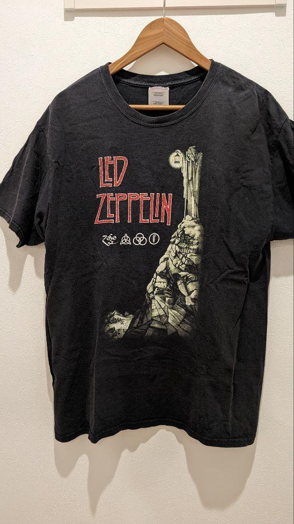 Led Zeppelin