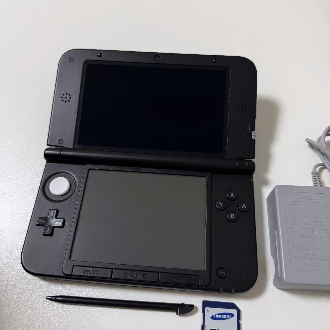 ニンテンドー3DS LL New スーパーマリオブラザーズ2 パック　3DSLL本体　限定モデル　本体美品