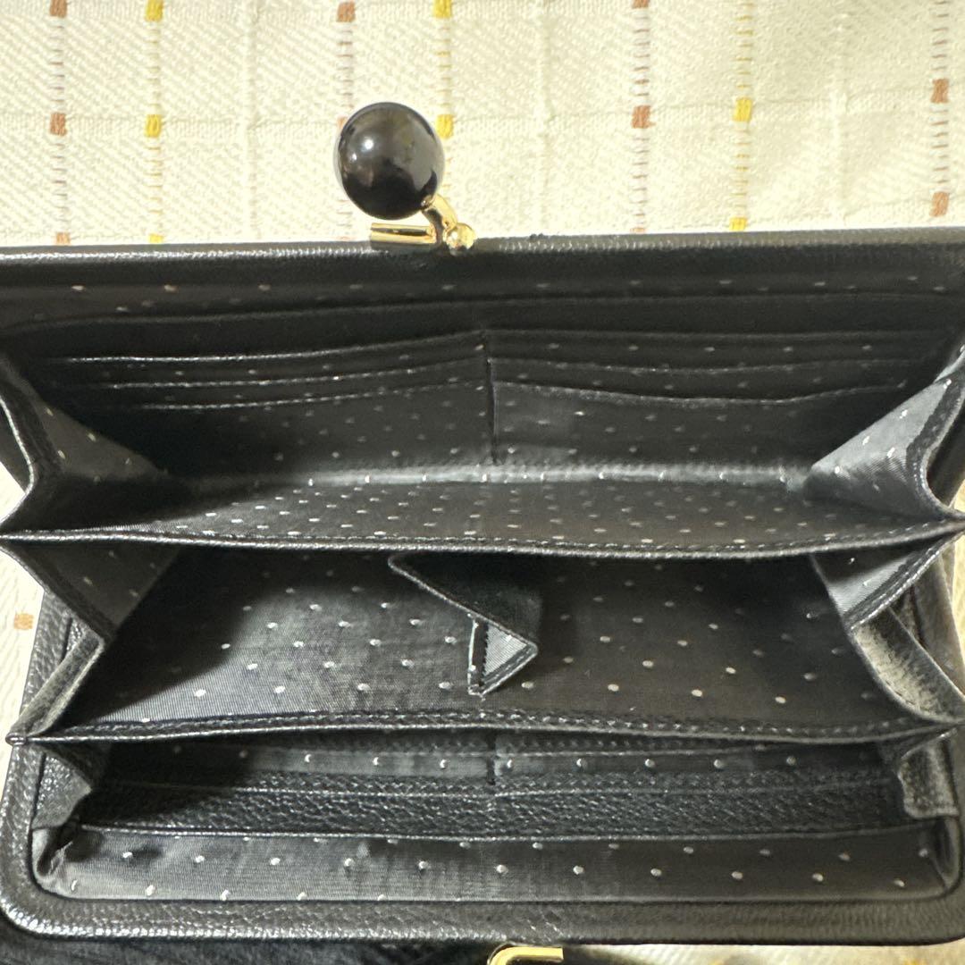 早い者勝ちペルケドット模様 黒 ヤギレザー がま口長財布