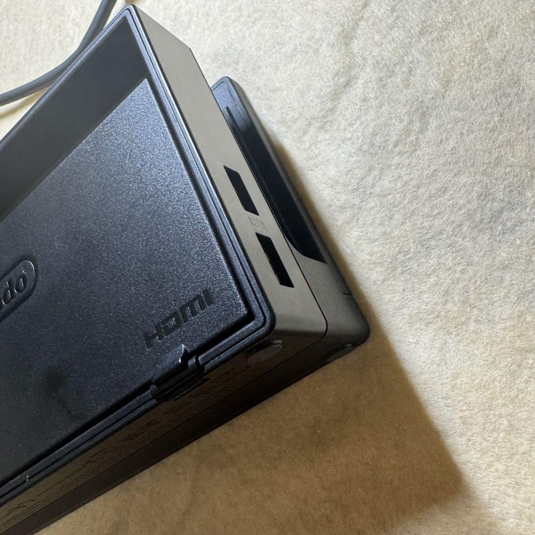 Nintendo switch 本体　ニンテンドー　スウィッチ　コントローラー