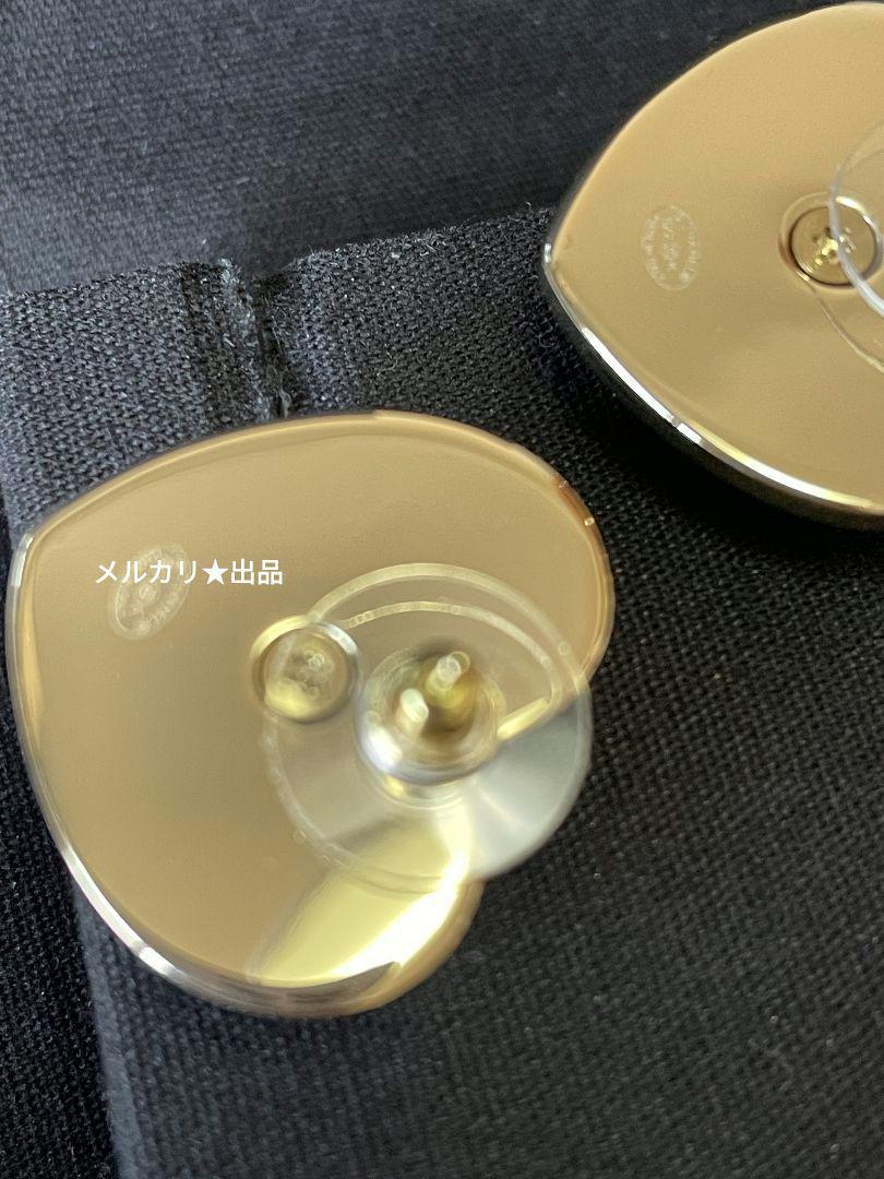シャネル ピアス ハート黒 ラムスキン