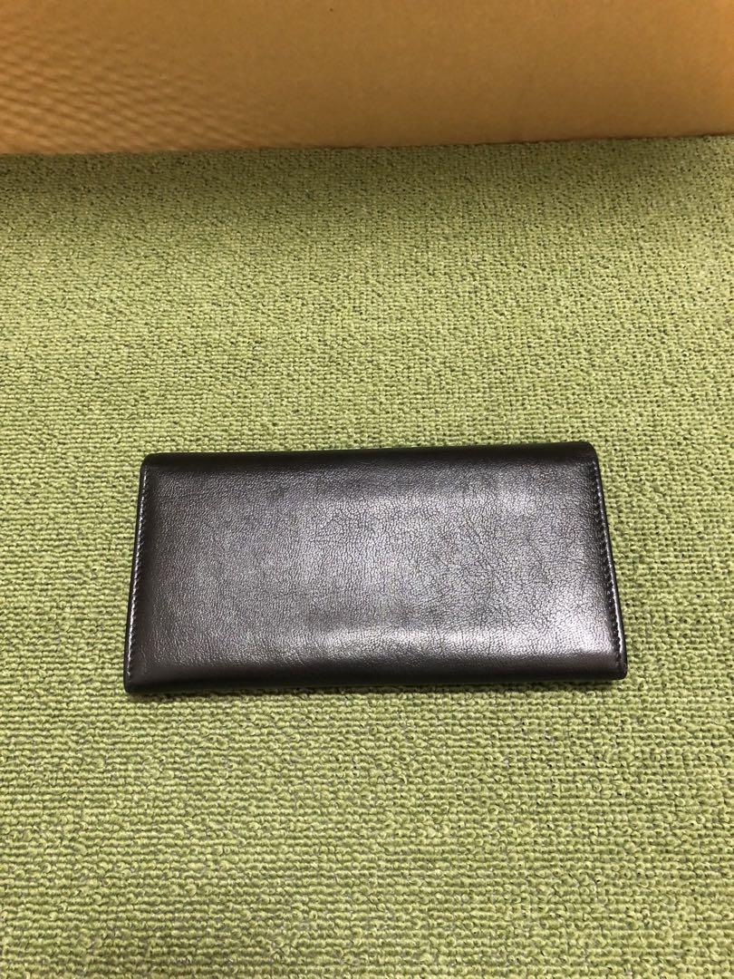 極美品 イヴサンローラン レザー 長財布 ロゴ型押し 黒