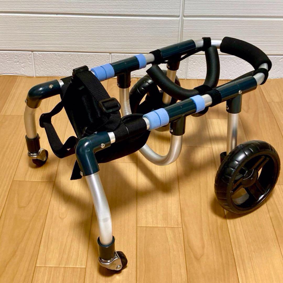 小型犬用4輪　犬の車椅子　犬の歩行器　[体高40cm、体重10kg迄] オーダー