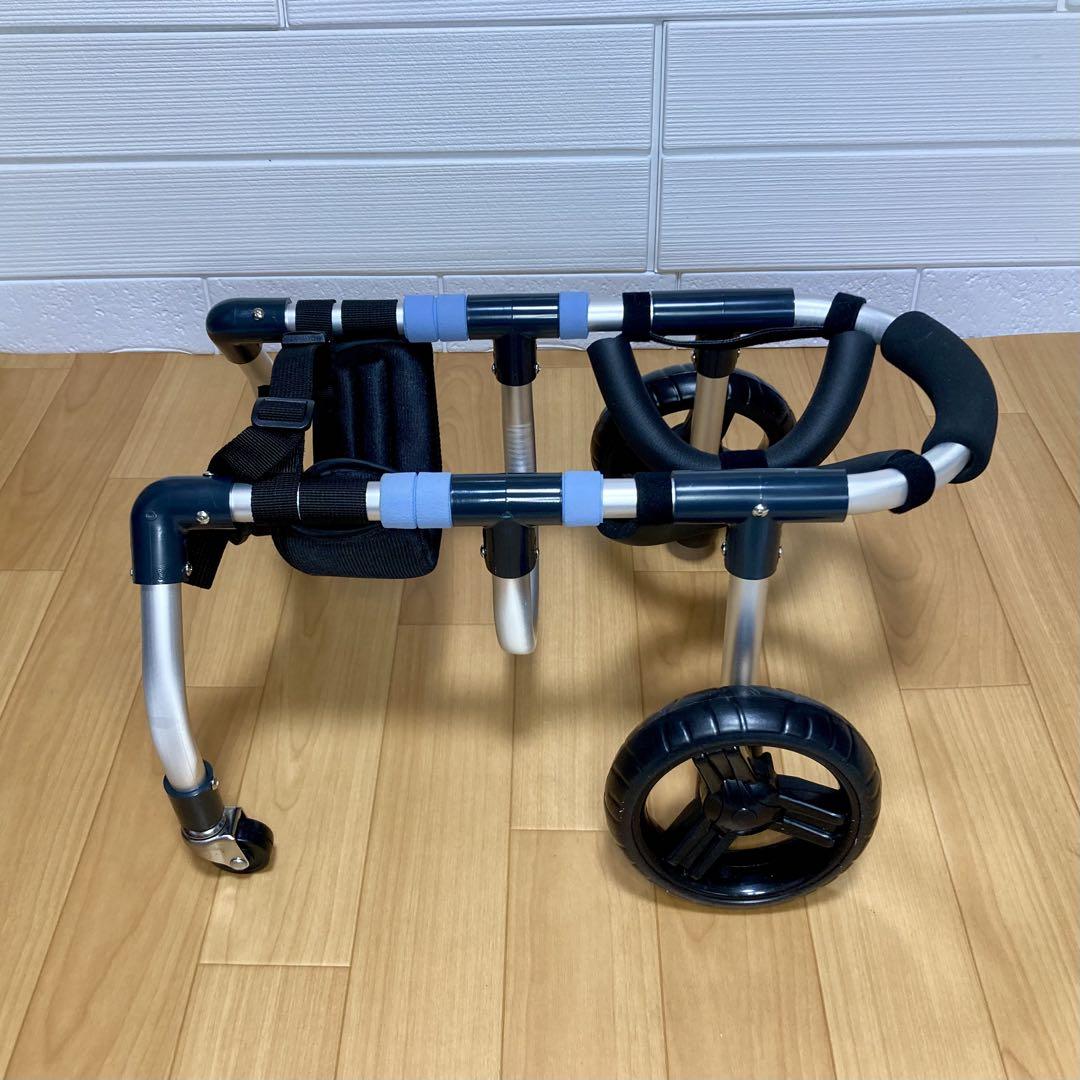 小型犬用4輪　犬の車椅子　犬の歩行器　[体高40cm、体重10kg迄] オーダー