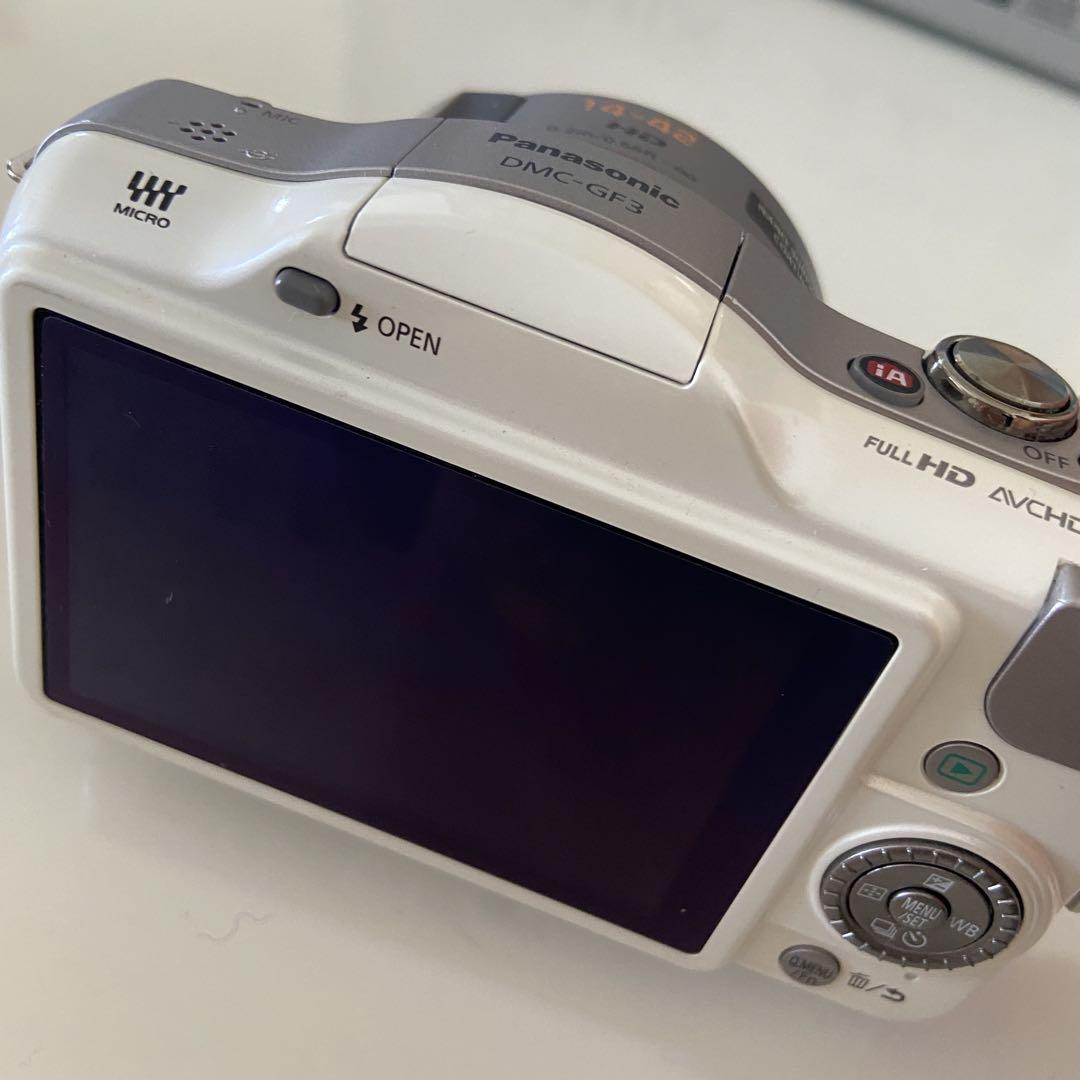 LUMIX GF3 Panasonic デジタルカメラ　DMC-GF3