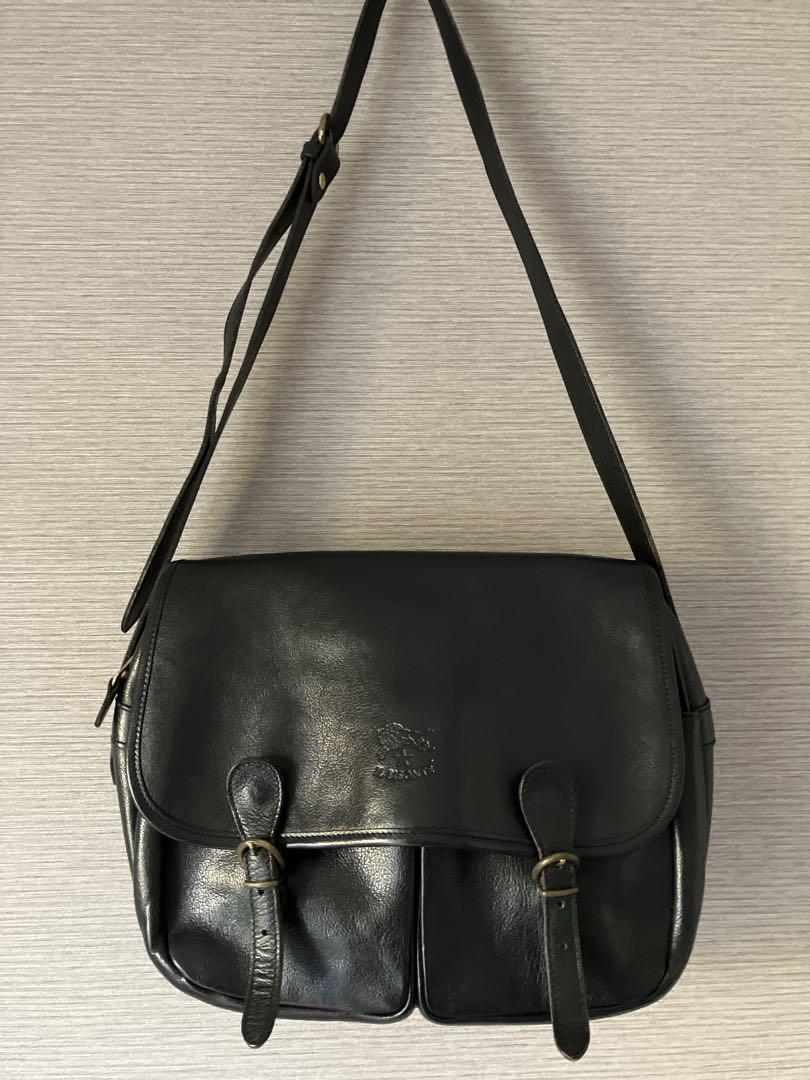 [希少/美品]IL BISONTEイルビゾンテ ショルダーバッグ ブラックバッグ