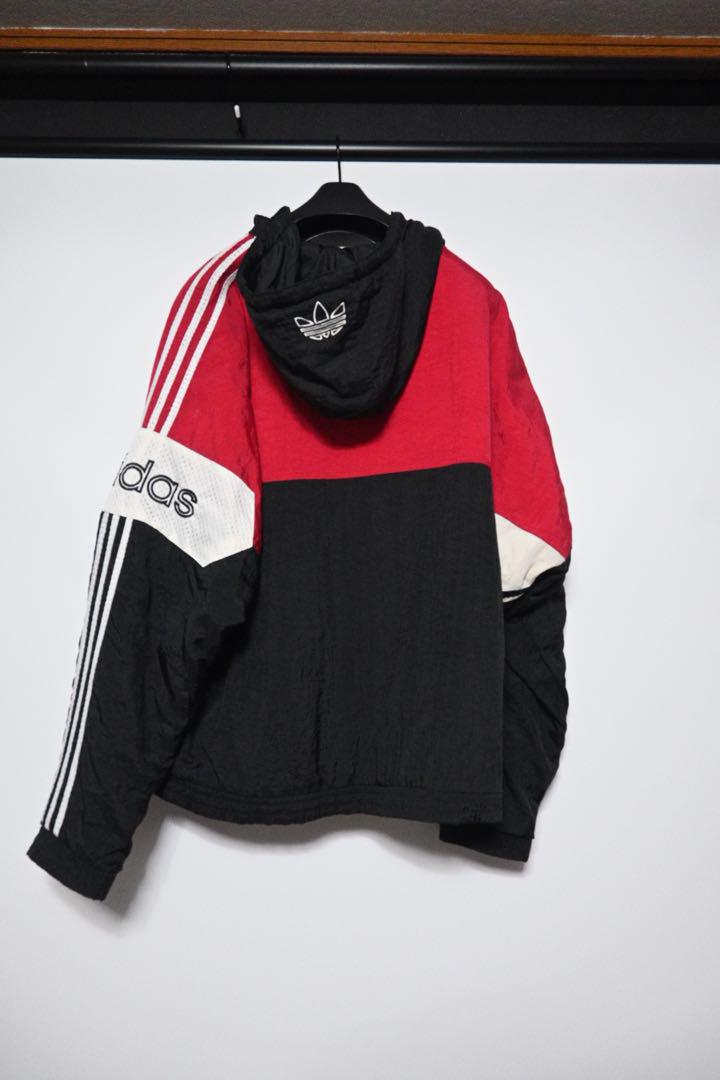 NewVintage古着90\'s黒adidasナイロンジャケット