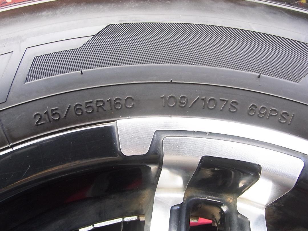ハイエースに！MKW+ホワイトレター 215/65R16C 4本SET！