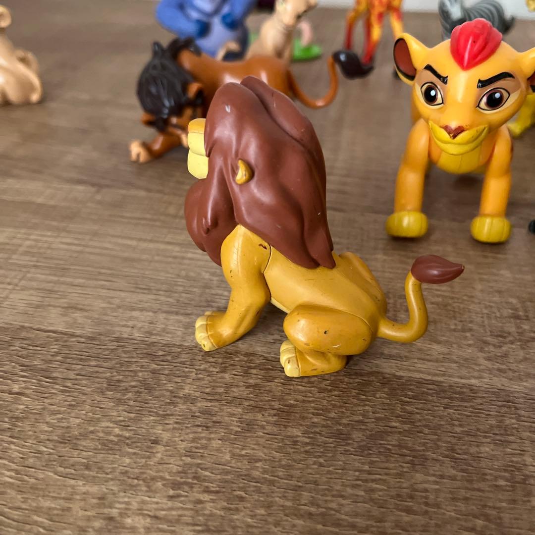 ライオン・キング、ライオンガードフィギュア - メルカリ