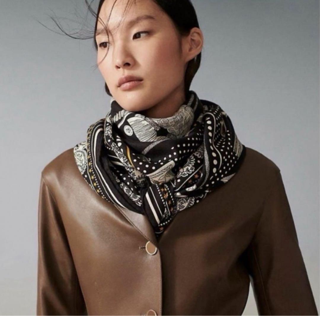 スカーフ【HERMES】カレジェアン ズアヴとドラゴン・バンダナ エルメス カレジュアン 《ズアヴとドラゴン・バンダナ》 カシシル