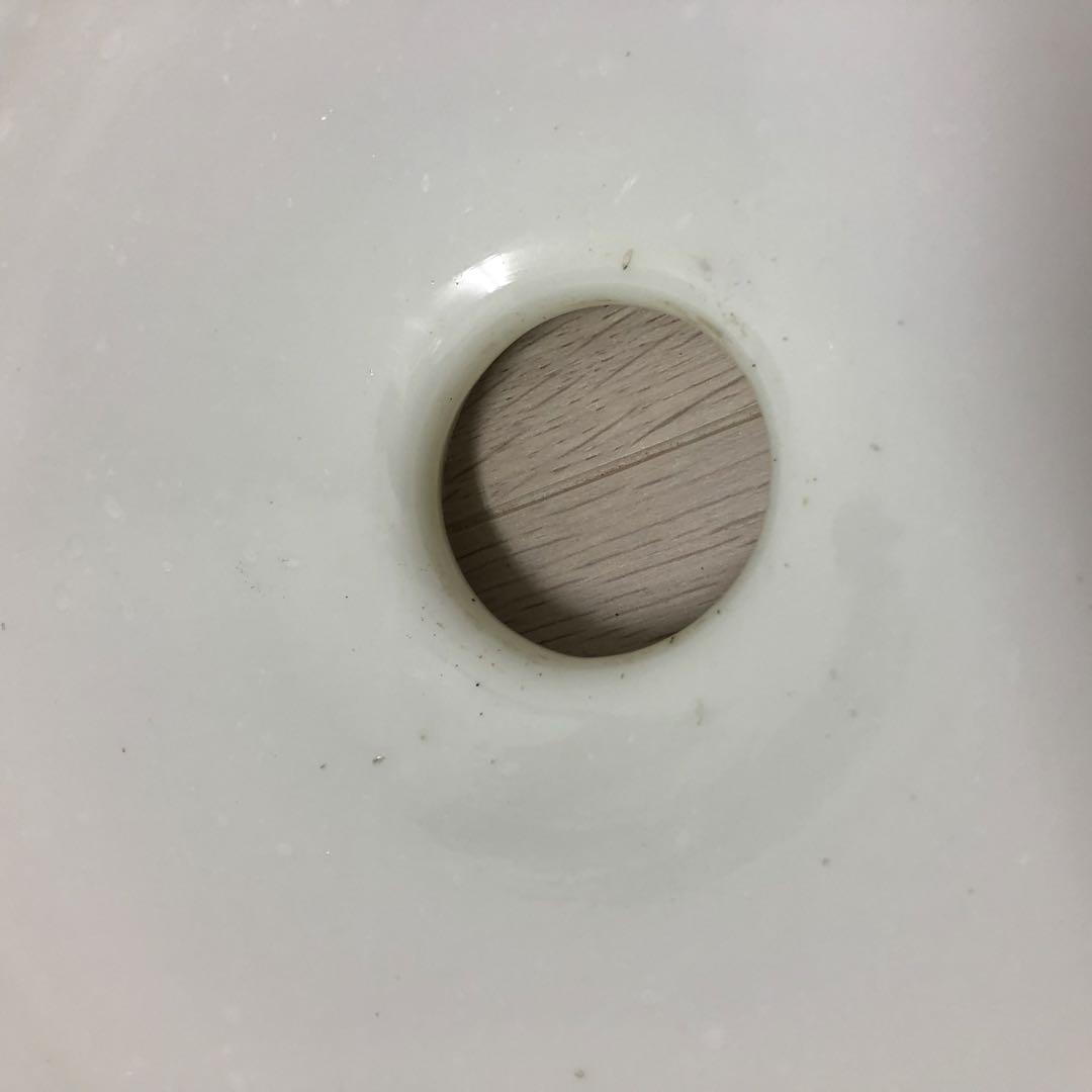 昭和レトロ　ペンダントライト　乳白色ガラス　ミルクガラス　吊り下げ照明　平笠
