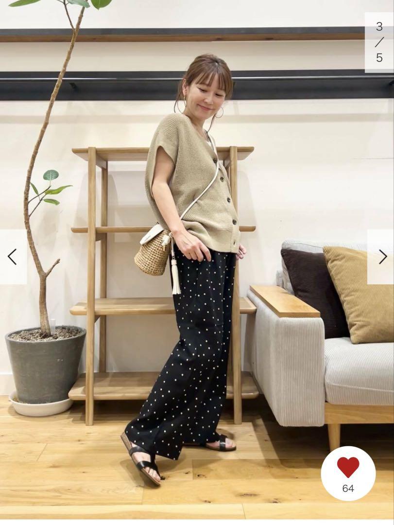 新品タグ付き　リネンライクVネックベスト　アーバンリサーチドアーズ　かぐれ リネンライクVネックベスト[DRA5-22W104]｜URBAN RESEARCH公式