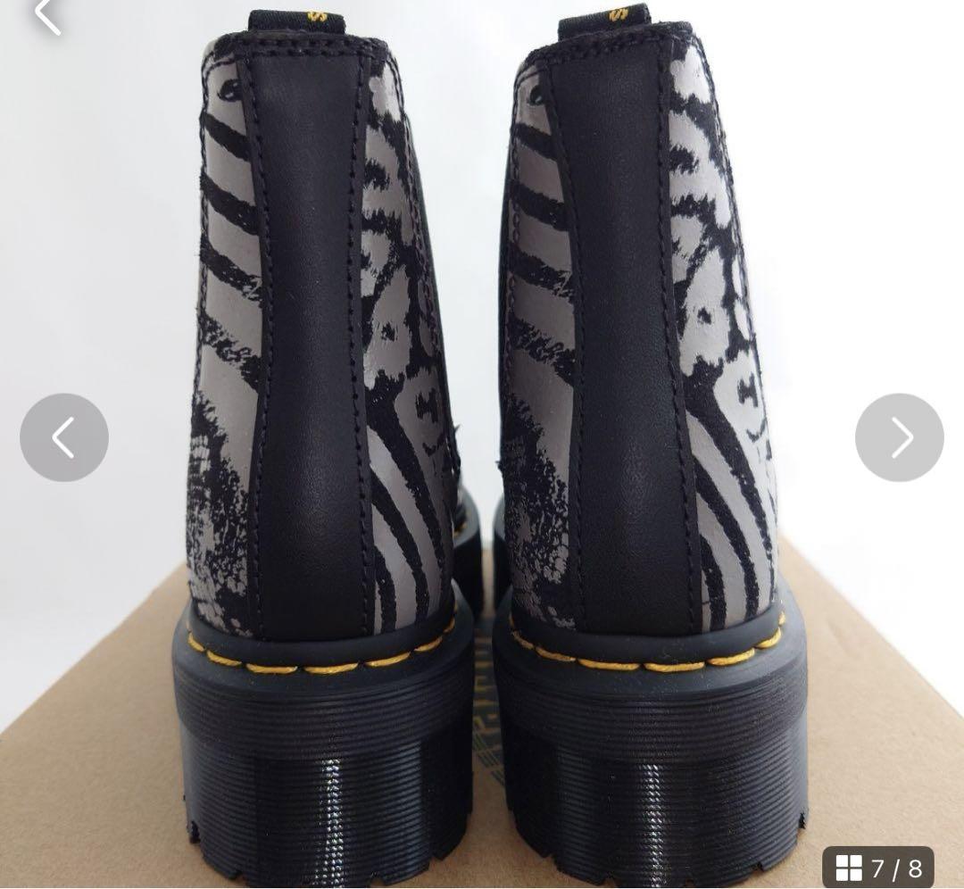 DR. MARTENS　ドクターマーチン　2976 QUAD