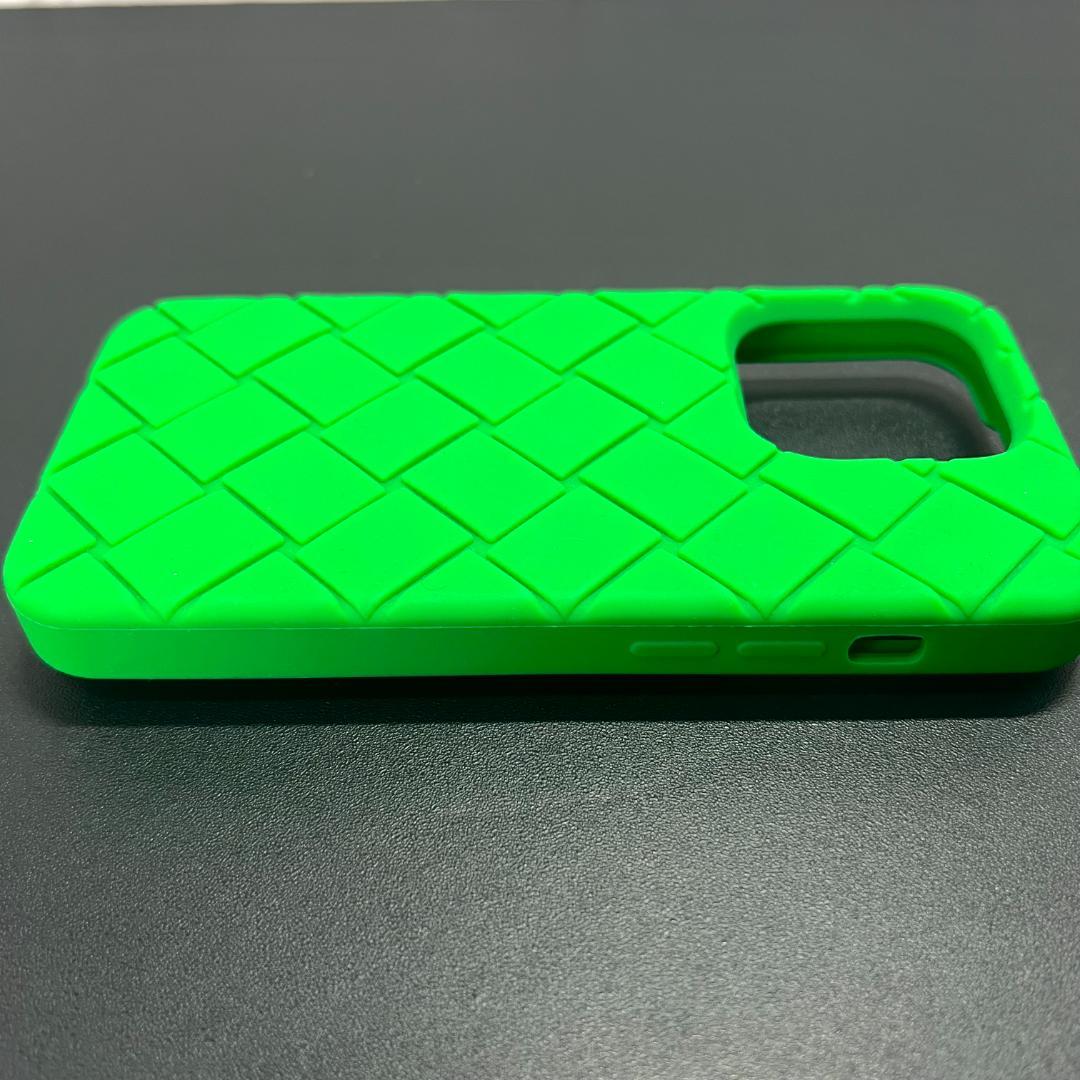 ✨正規品＆極美品‼️✨ボッテガヴェネタ イントレチャート iPhone14Pro