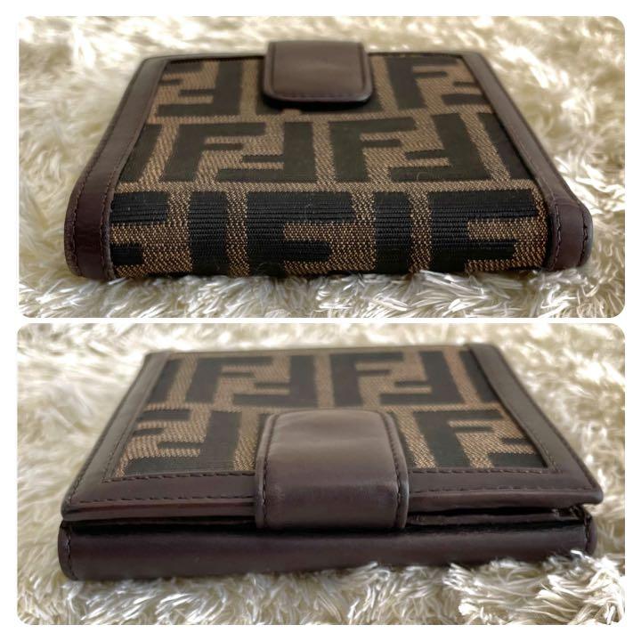 【美品】 FENDI レザー×キャンバス 二つ折り財布 ズッカ柄 総柄 ブラック 美品】 FENDI レザー×キャンバス 二つ折り財布 ズッカ柄 総柄
