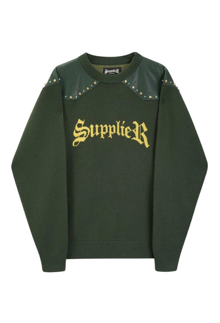 STUDS KNIT
