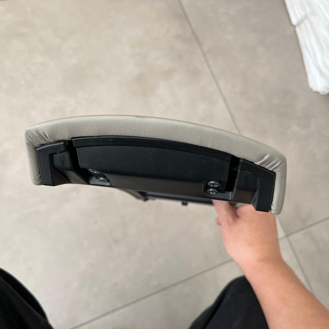 プリウスnhw20 純正 レザー コンソールパッド USDMやや傷や汚れあり BRIGHTFACE_UK