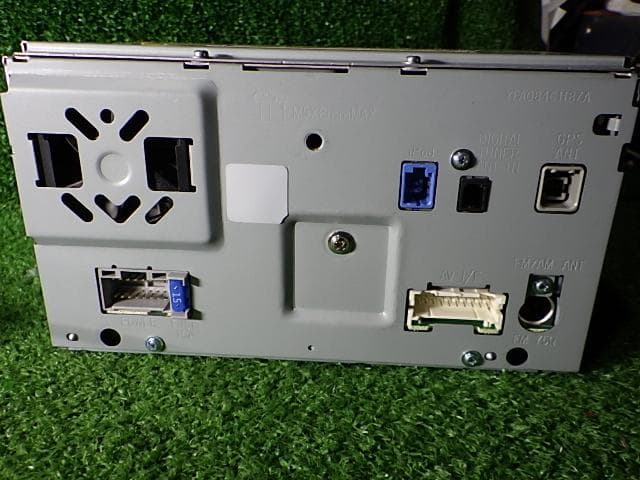 N2111-26 パナソニック CN-E200D メモリ 1セグナビ 2013年 カーナビ