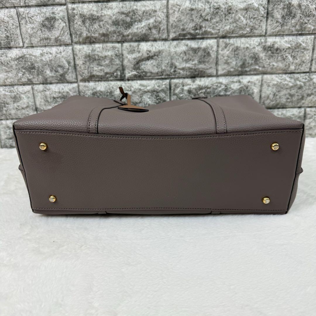 BURCH トリーバーチ