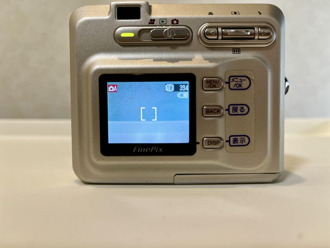 FUJIFILM FinePix F401 充電器&バッテリー3個&スマメ完動品