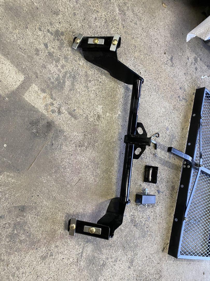 86 zn6 BRZ zc6ヒッチメンバー　ヒッチキャリア