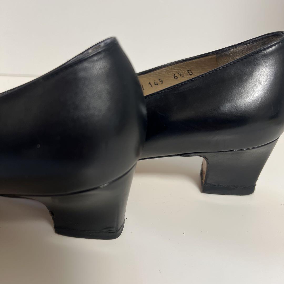 【美品】Salvatore Ferragamo 黒 レザー パンプス6 1/2