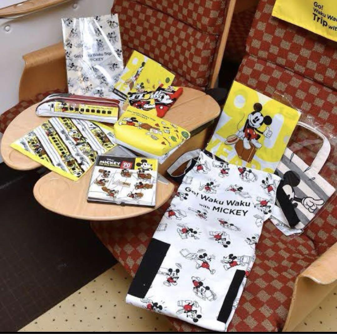 Go! Waku Waku Trip with MICKEY エプロンディズニー