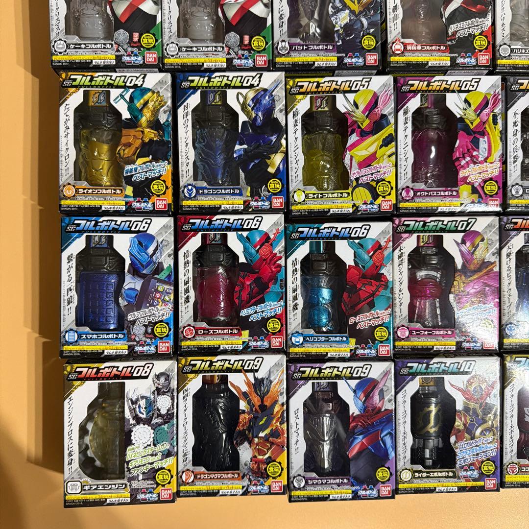 新品未開封仮面ライダービルドSGフルボトル35個セット 新品未開封仮面ライダービルドSGフルボトル35個セット