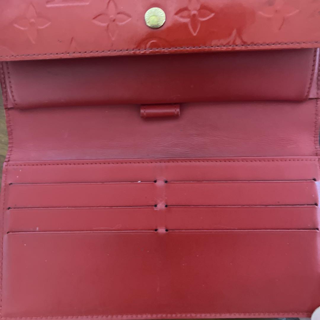 Louis Vuitton レッド 三つ折り財布 おまけでキーケース付