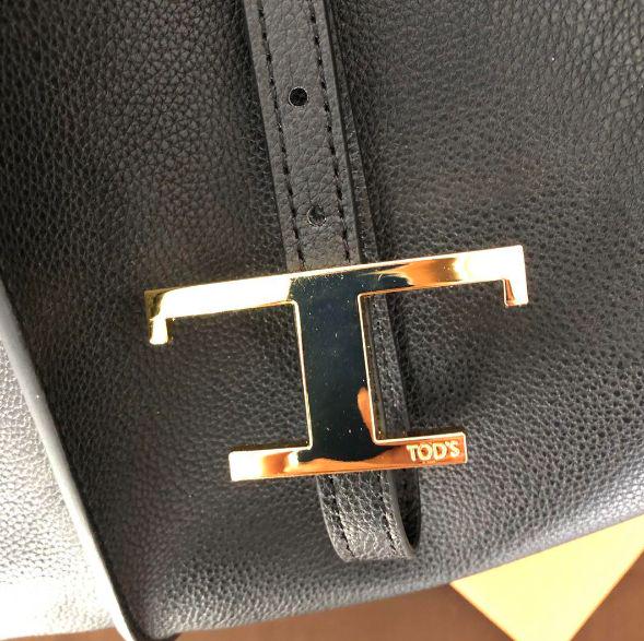TOD’S トッズ