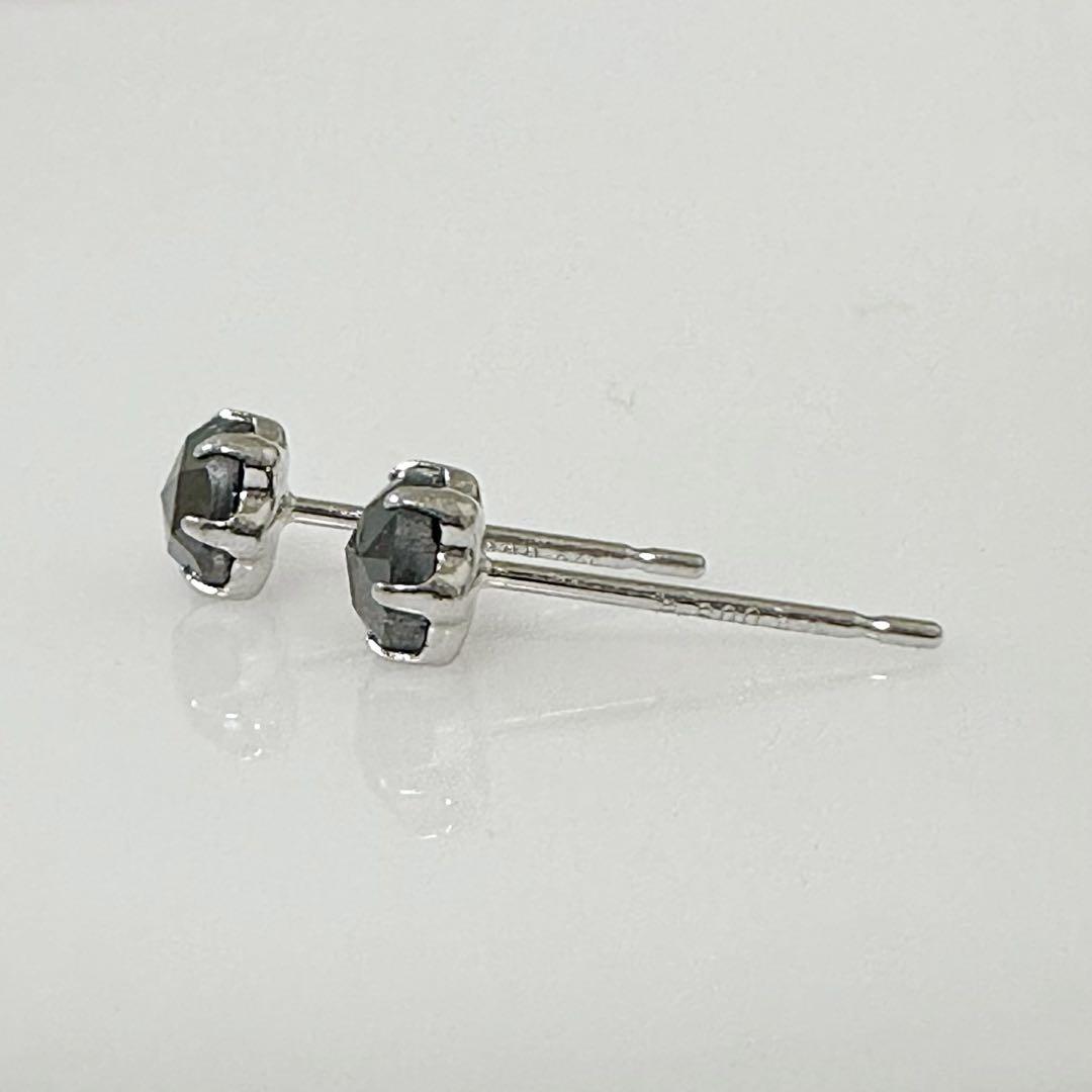 プラチナ ブラックダイヤモンド0.50ct ！
