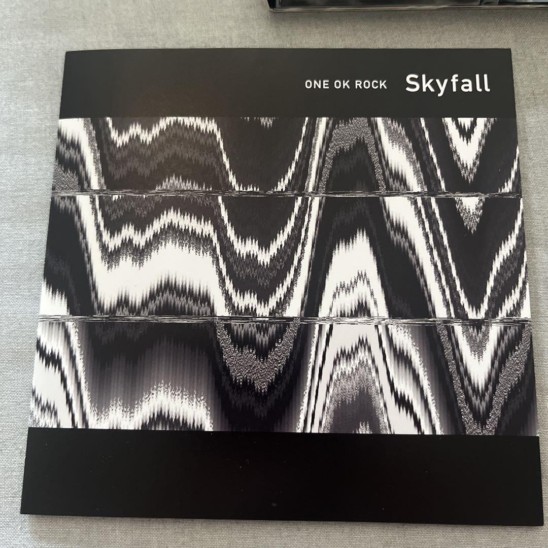 ONE OK ROCK Skyfall - メルカリ