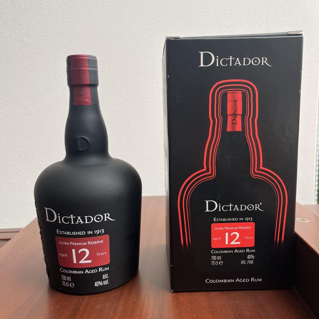 希少ラム酒Dictador 12年700ml 40%